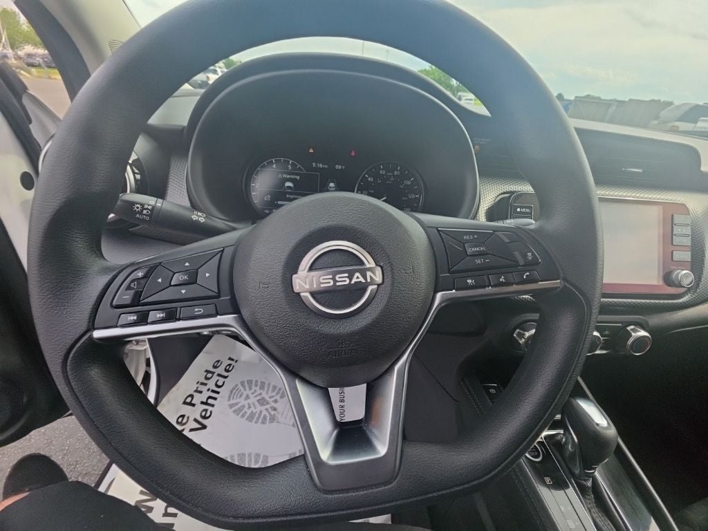 2024 Nissan Kicks SV