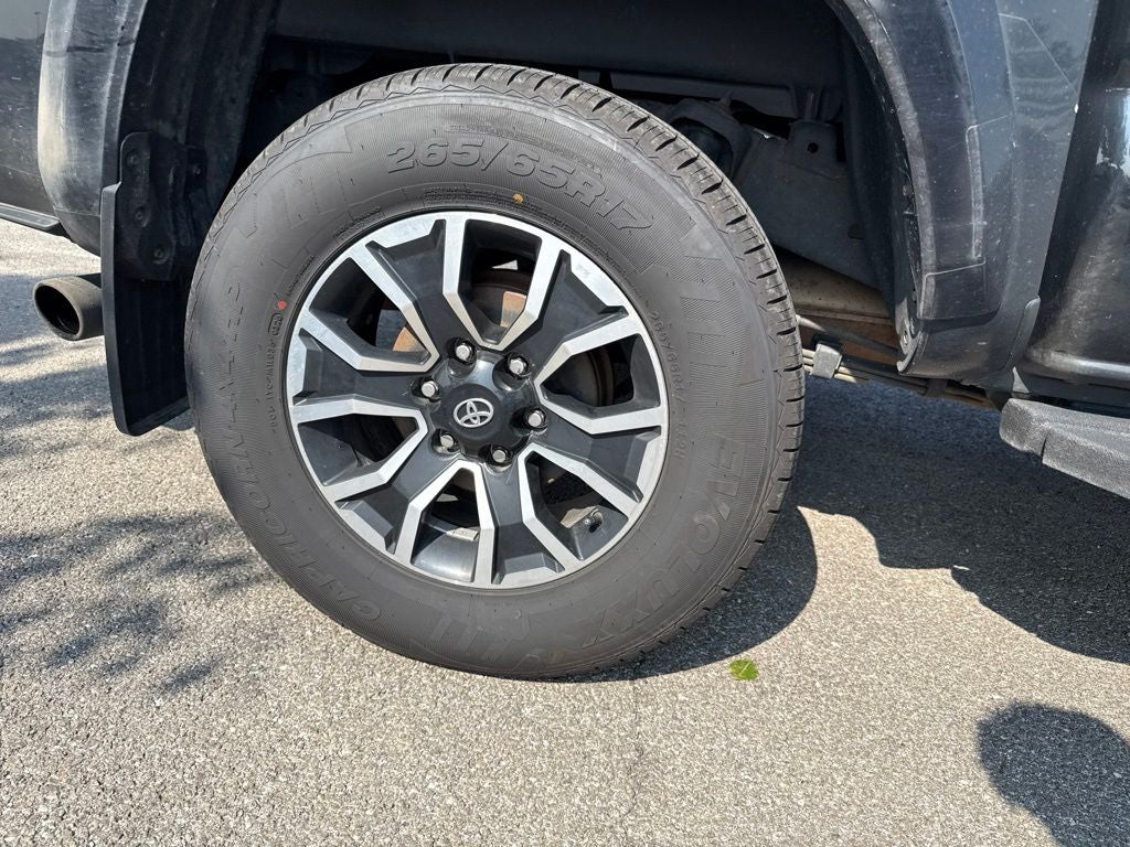 2022 Toyota Tacoma TRD Sport V6