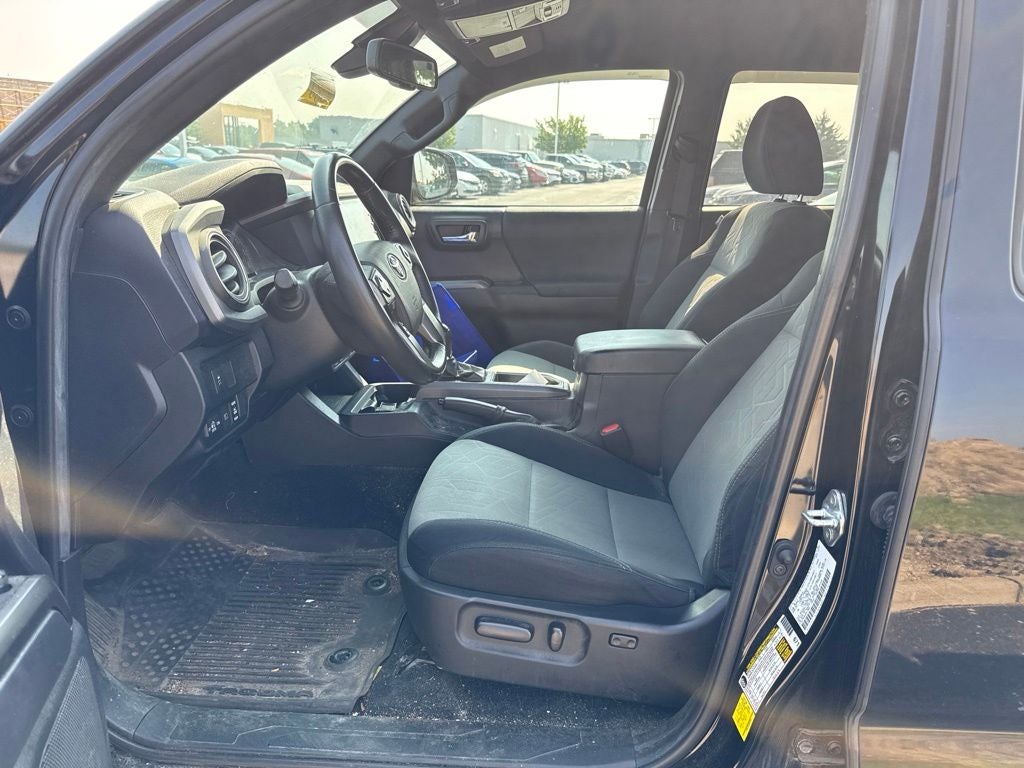 2022 Toyota Tacoma TRD Sport V6