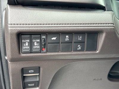 2019 Honda Odyssey EX-L w/Navigation and Rear Entertainment System