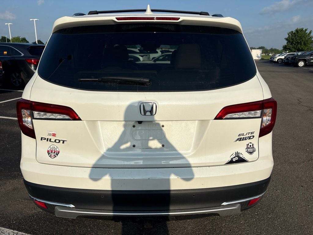 2022 Honda Pilot Elite