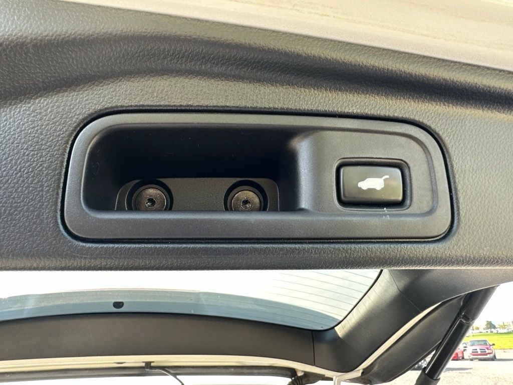 2022 Honda Pilot Touring 8 Passenger