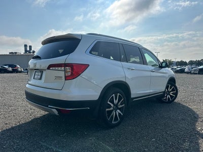 2022 Honda Pilot Touring 8 Passenger