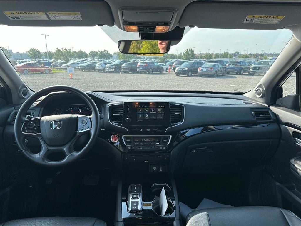 2022 Honda Pilot Touring 8 Passenger