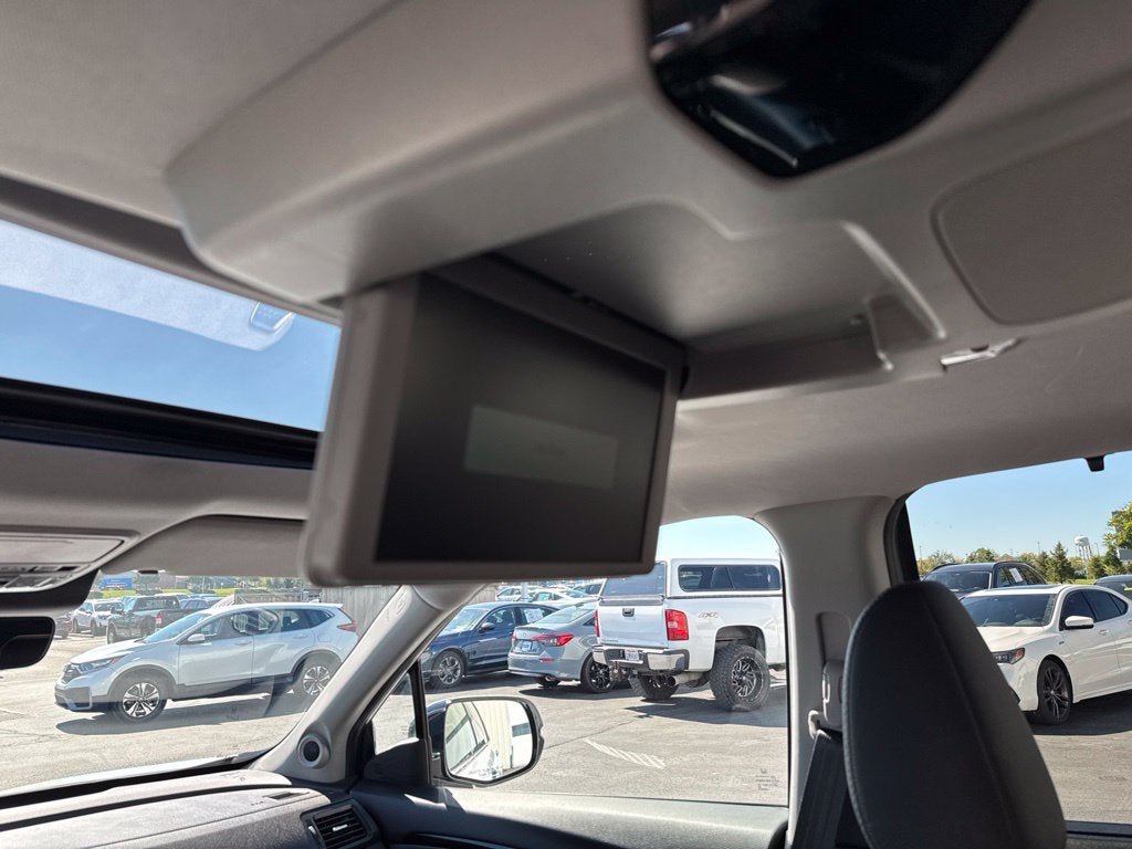 2022 Honda Pilot Touring 8 Passenger