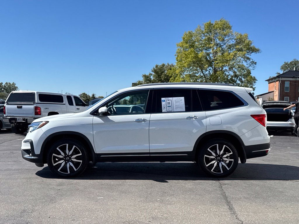 2022 Honda Pilot Touring 8 Passenger