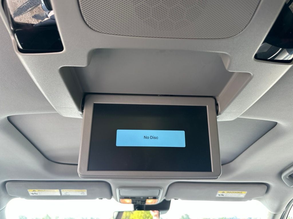 2022 Honda Pilot Touring 8 Passenger
