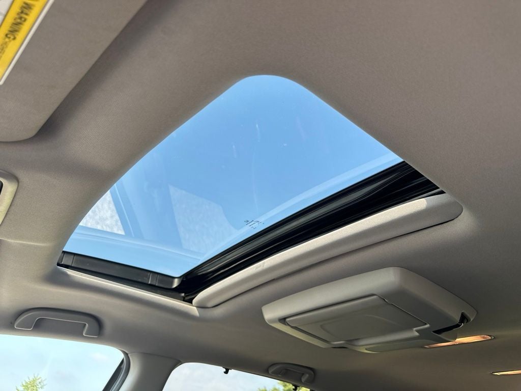 2022 Honda Pilot Touring 8 Passenger