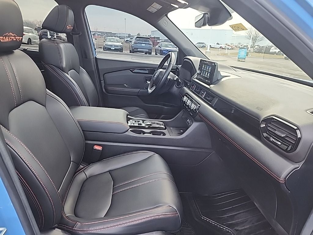 2025 Honda Pilot TrailSport