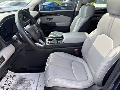 2023 Honda Pilot Touring