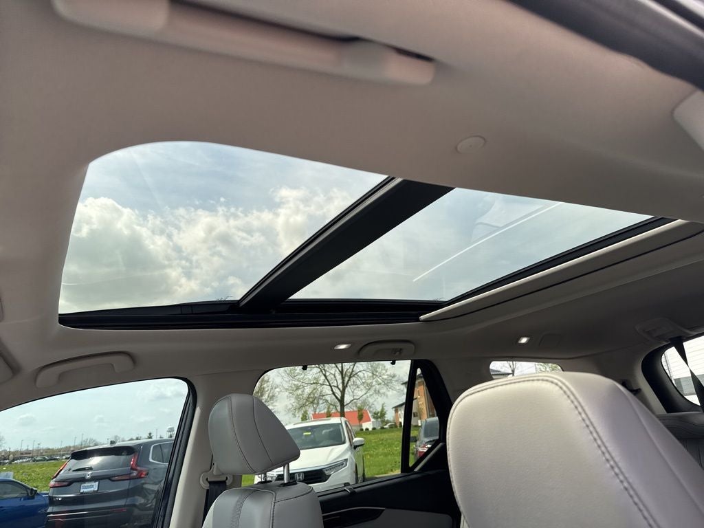 2023 Honda Pilot Touring