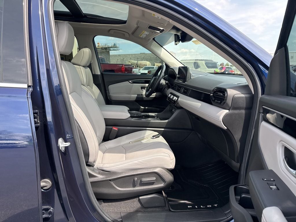 2023 Honda Pilot Touring