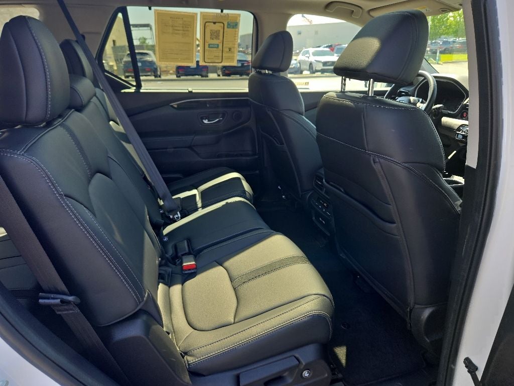 2023 Honda Pilot Touring