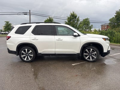 2023 Honda Pilot Touring