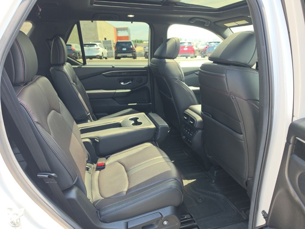 2025 Honda Pilot Black Edition