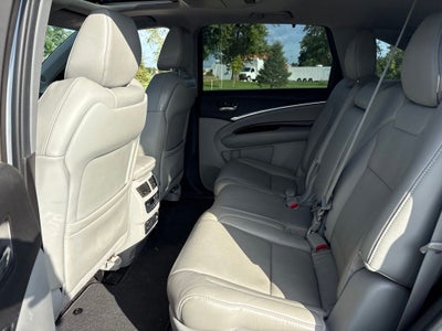 2016 Acura MDX 3.5L SH-AWD w/Advance & Entertainment Pkgs