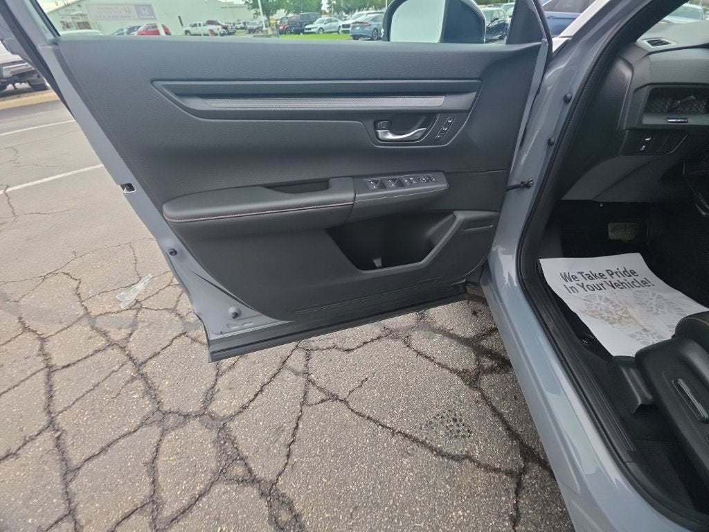 2025 Honda CR-V Hybrid Sport-L