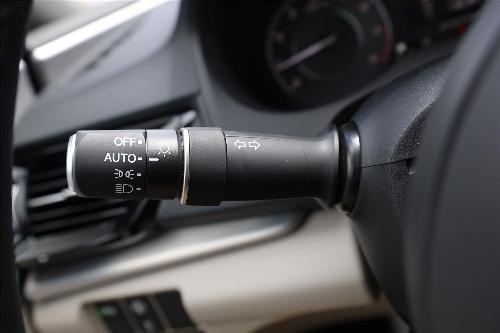 2025 Acura RDX SH-AWD w/Tech