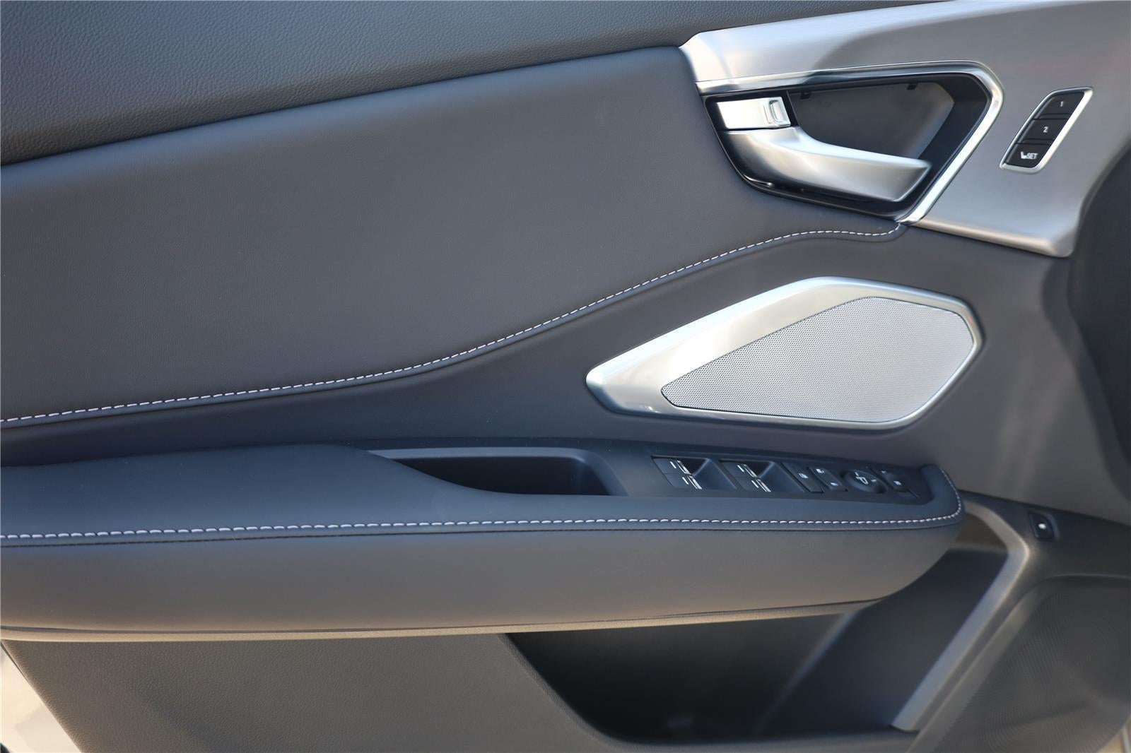 2025 Acura RDX SH-AWD w/Tech