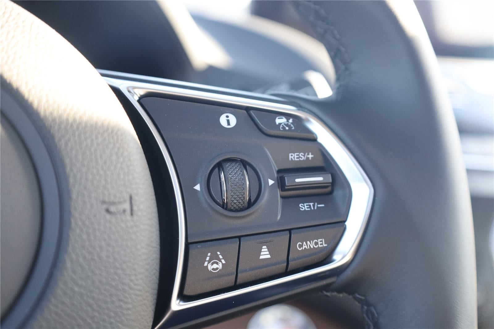 2025 Acura RDX SH-AWD w/Tech