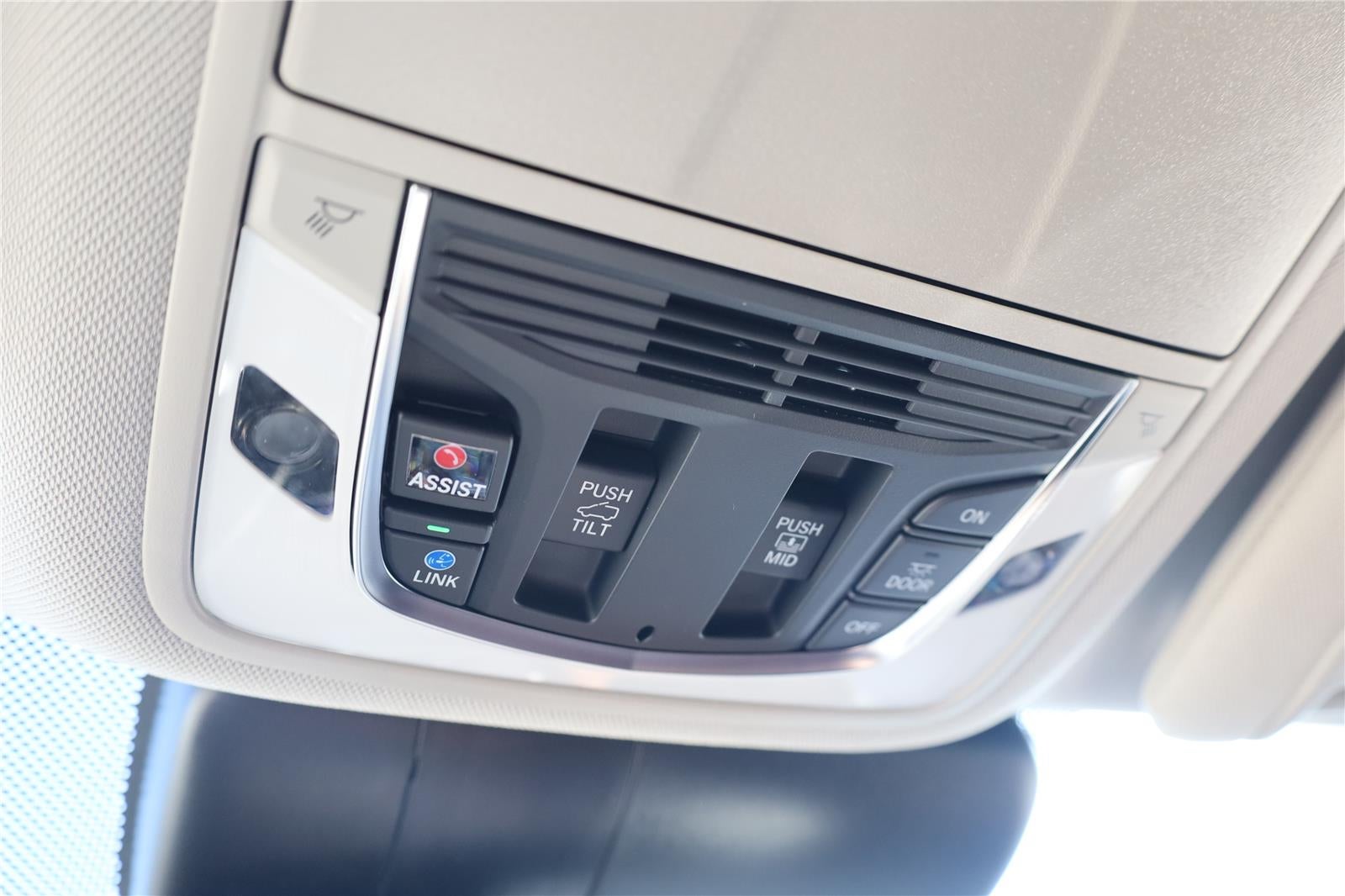 2025 Acura RDX SH-AWD w/Tech