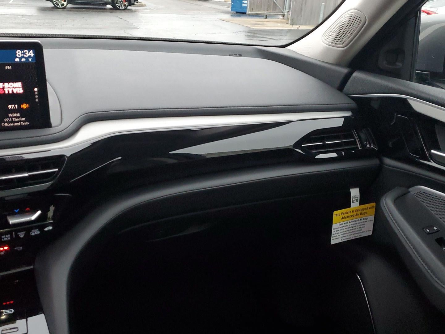 2025 Acura MDX SH-AWD