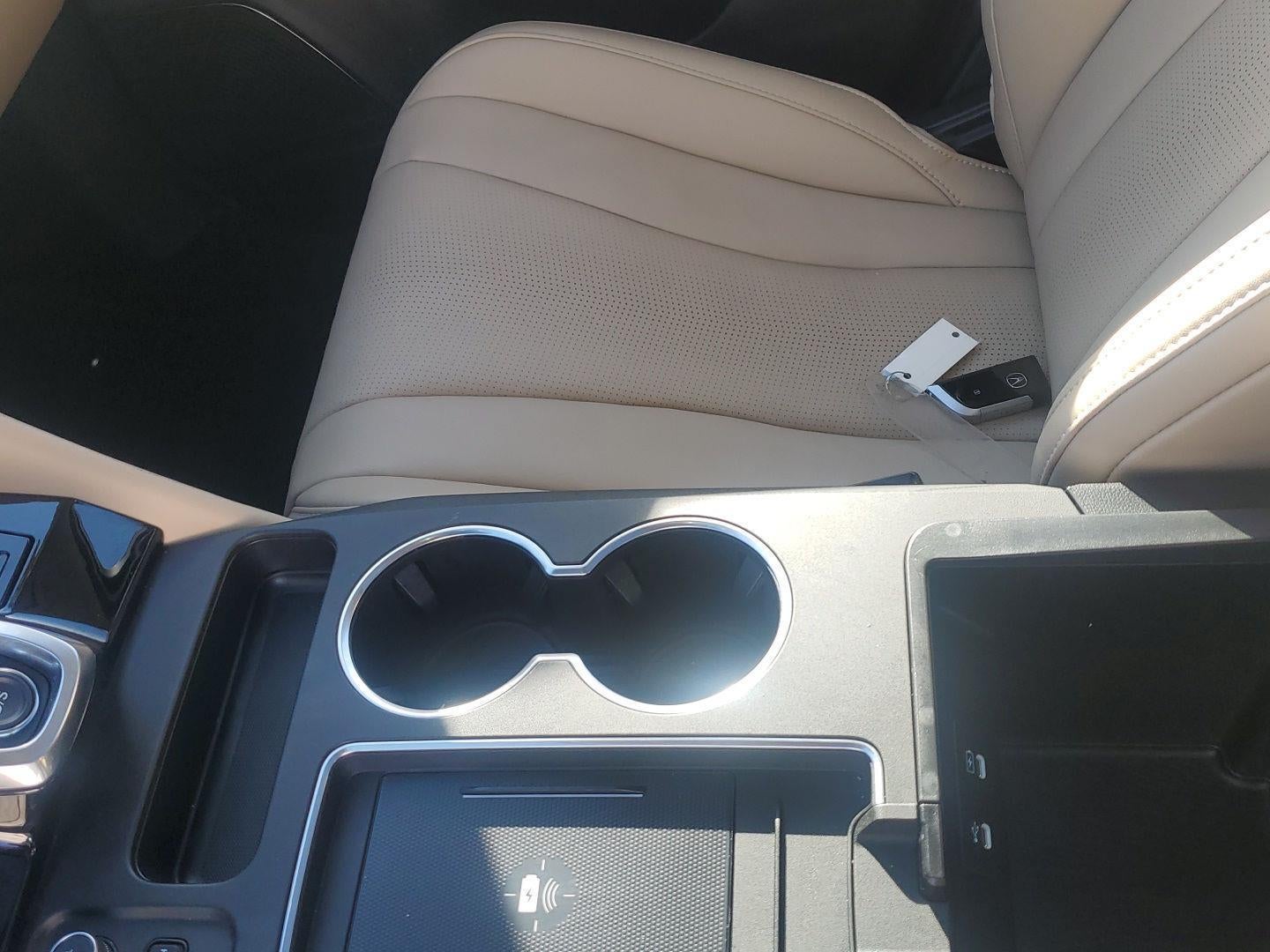 2025 Acura MDX w/Technology Package