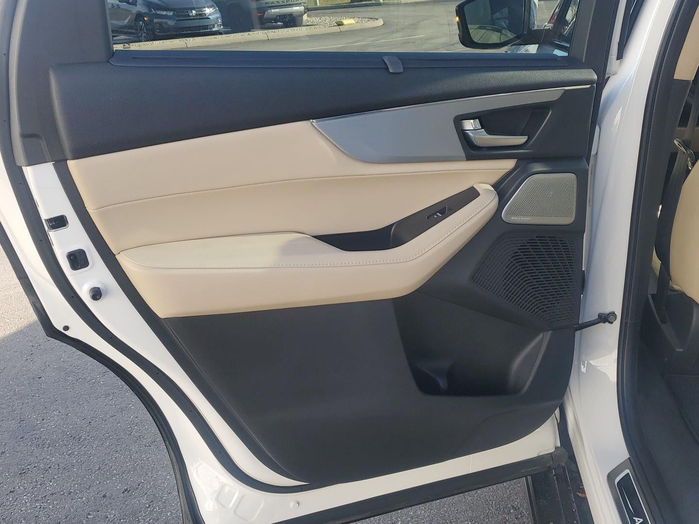 2025 Acura MDX w/Technology Package