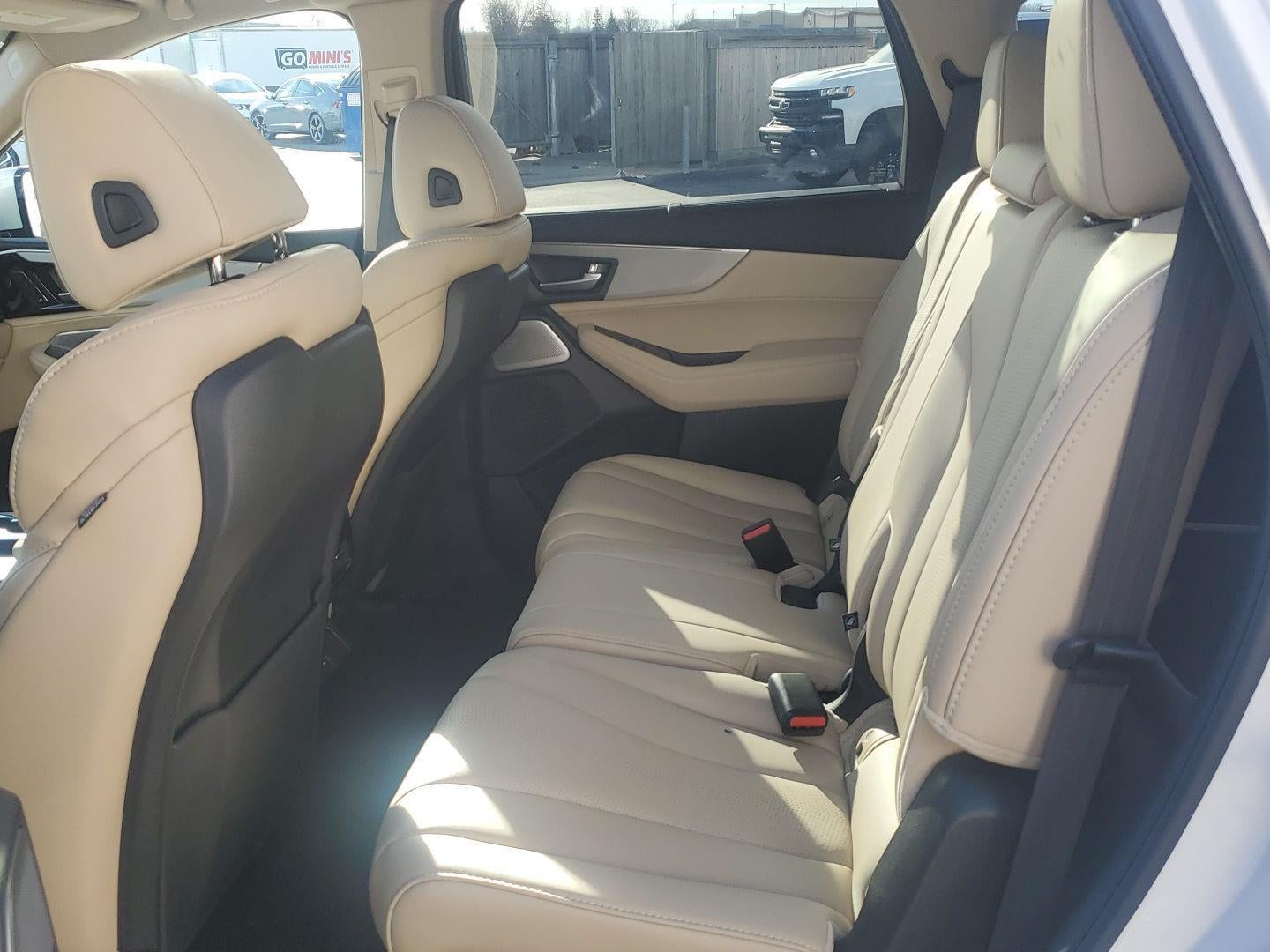 2025 Acura MDX w/Technology Package