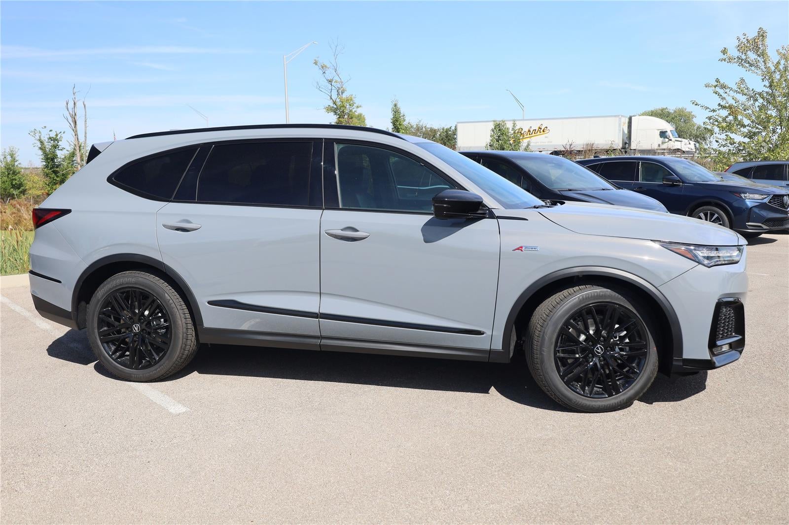 2026 Acura MDX SH-AWD w/A-SPEC w/Advance