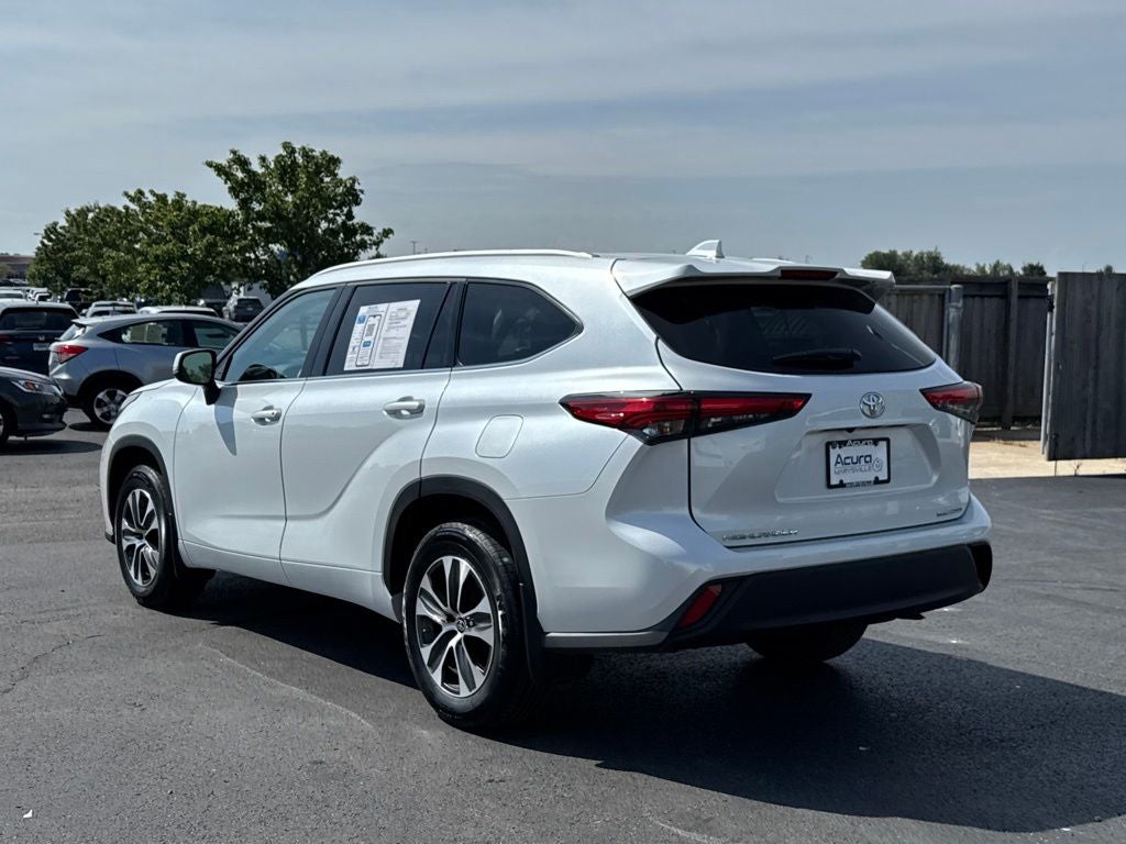2022 Toyota Highlander XLE