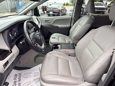 2019 Toyota Sienna XLE 8 Passenger