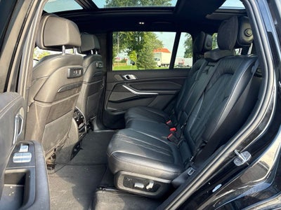 2020 BMW X7 M50i