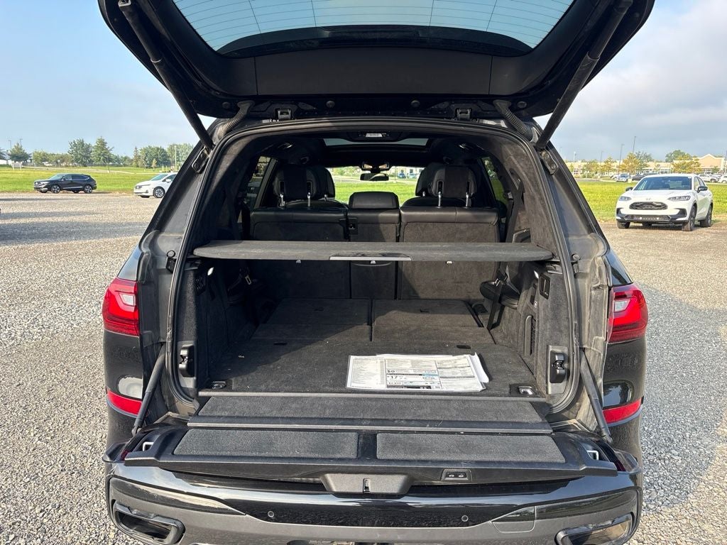 2020 BMW X7 M50i
