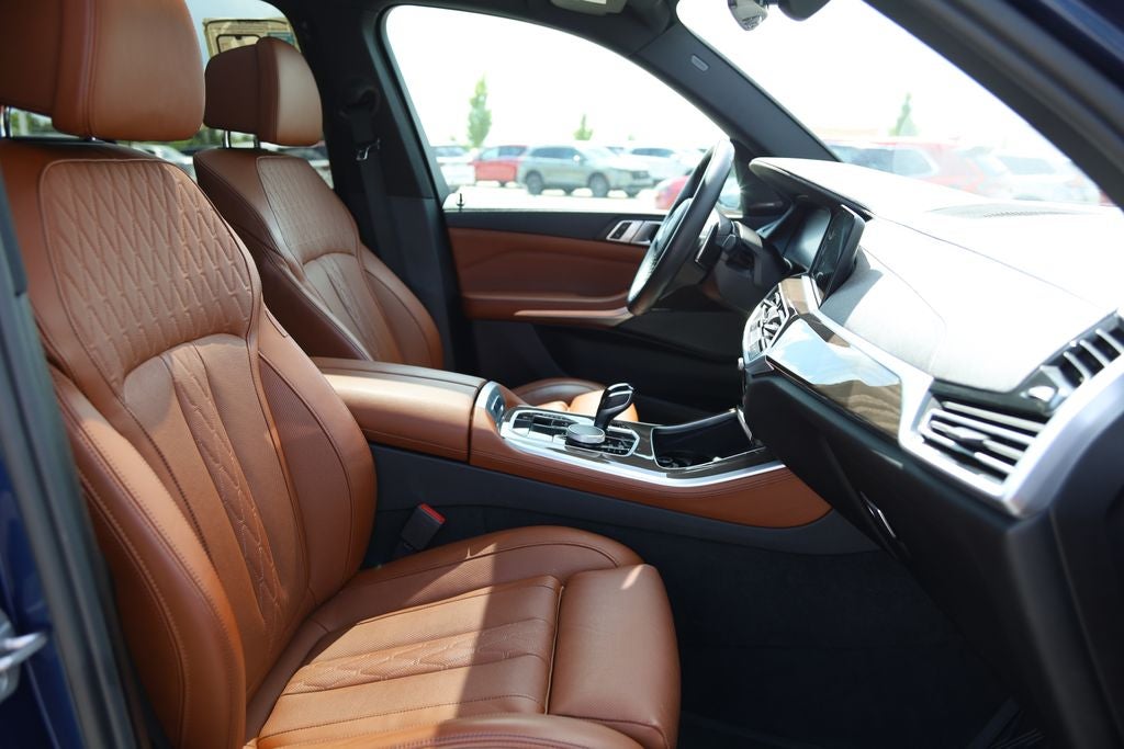 2023 BMW X5 M50i