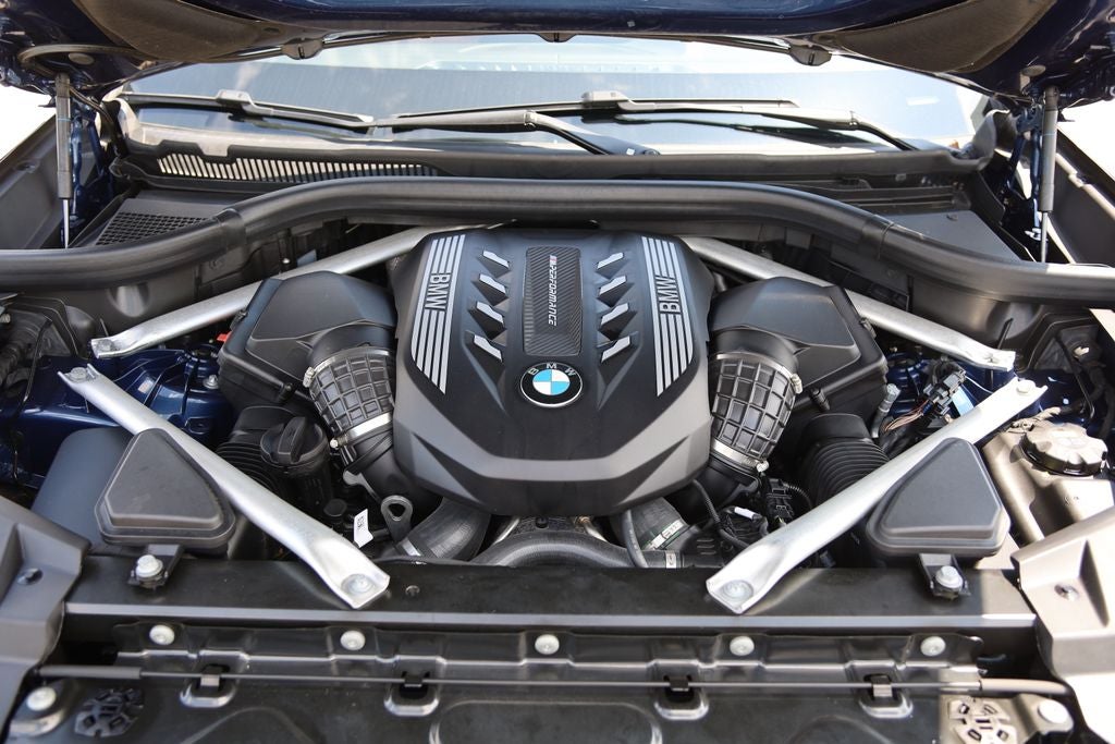 2023 BMW X5 M50i
