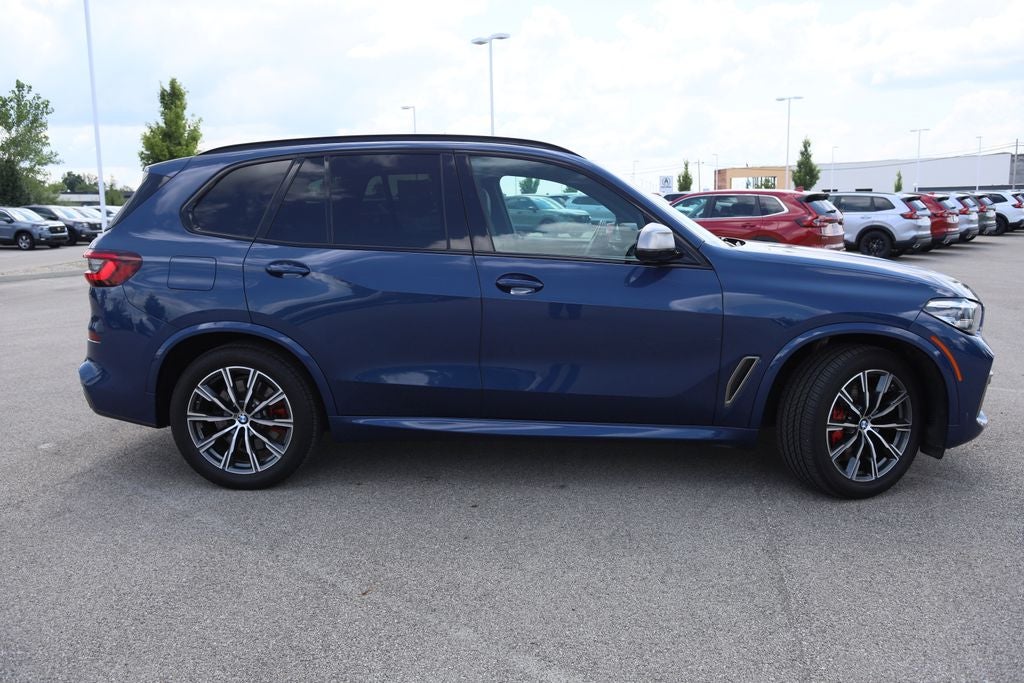 2023 BMW X5 M50i