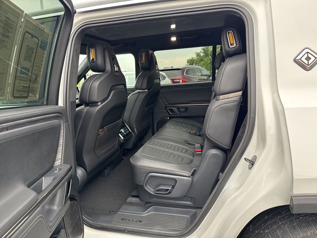 2022 Rivian R1S Launch Edition
