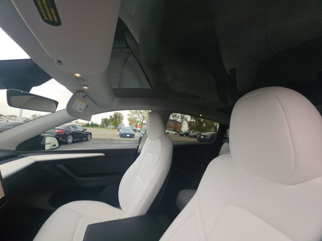 2023 Tesla Model Y Performance