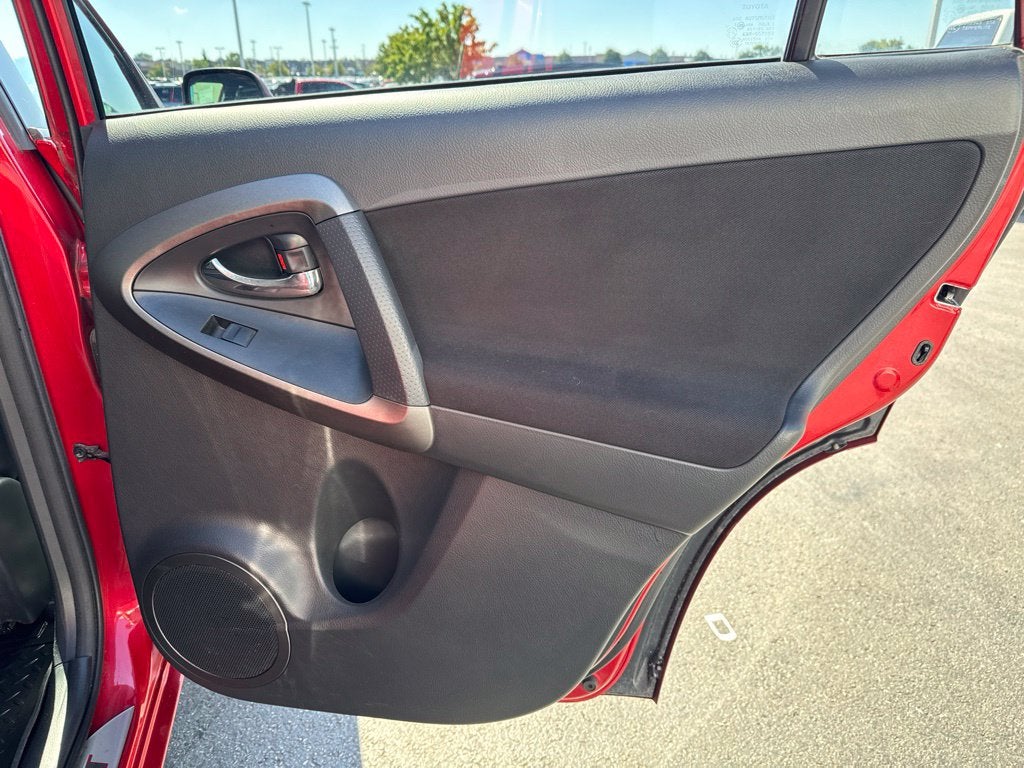 2009 Toyota RAV4 Sport