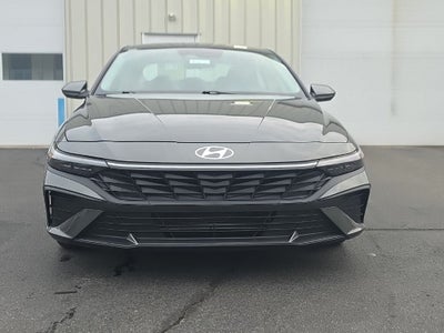 2024 Hyundai Elantra SE