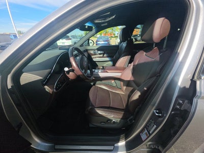 2023 Genesis GV70 2.5T