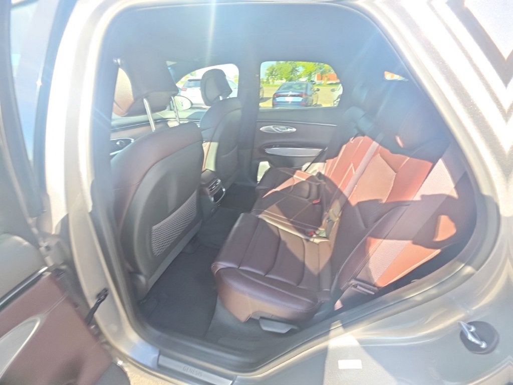 2023 Genesis GV70 2.5T