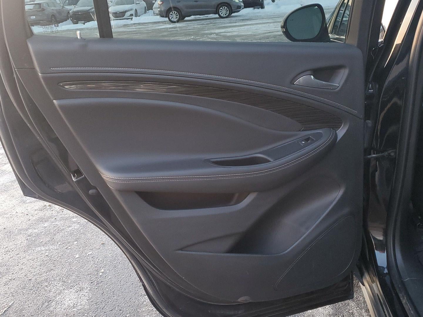 2018 Buick Envision Essence