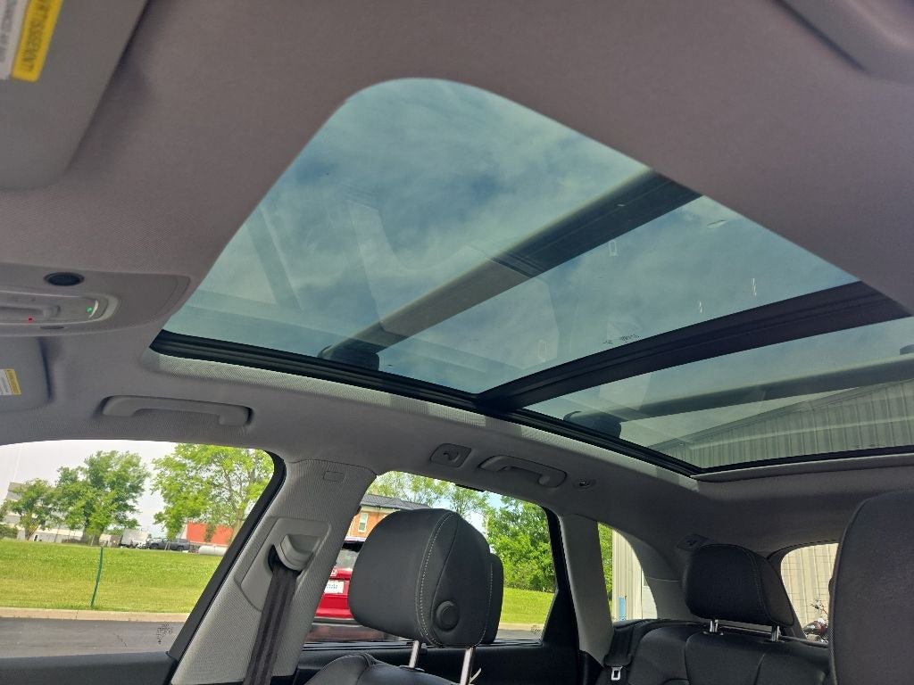 2023 Audi Q5 45 S line Prestige quattro