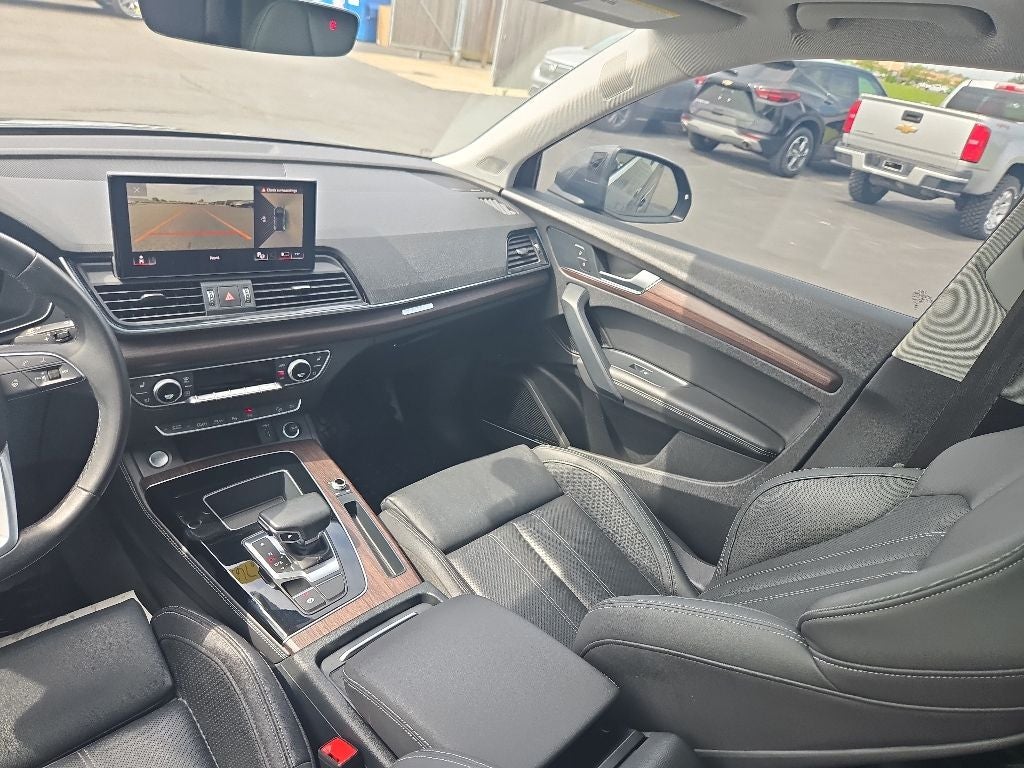 2023 Audi Q5 45 S line Prestige quattro