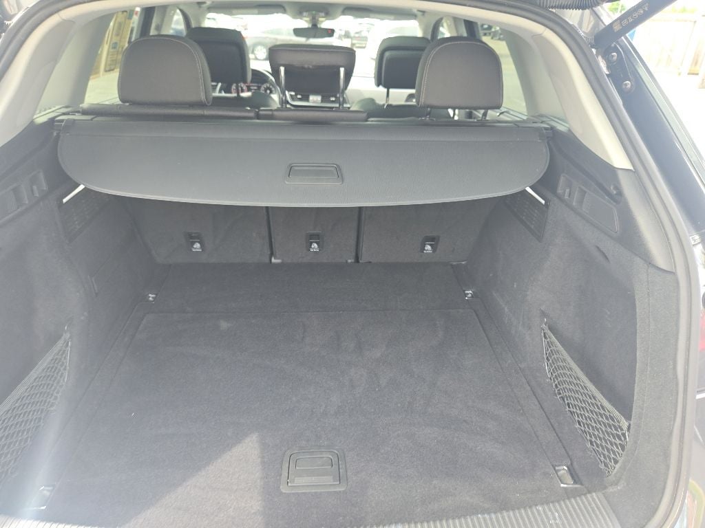 2023 Audi Q5 45 S line Prestige quattro
