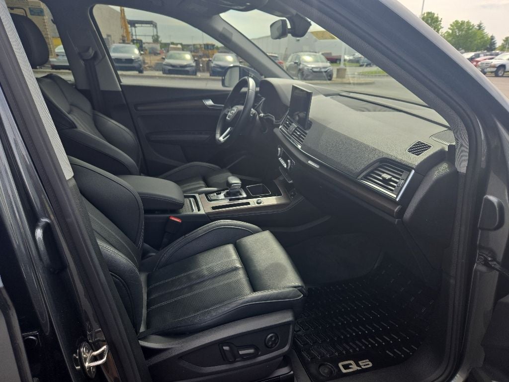 2023 Audi Q5 45 S line Prestige quattro