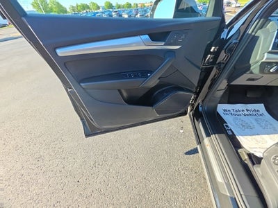 2024 Audi Q5 45 S line Premium quattro