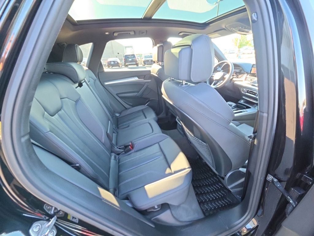 2024 Audi Q5 45 S line Premium quattro
